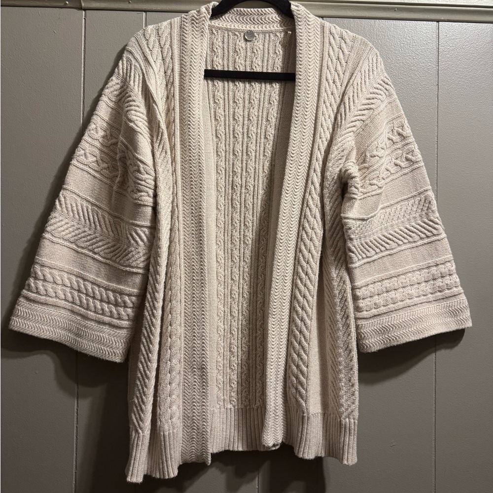 Margaret O’Leary Irish Heritage open coat 100% cotton Sweater